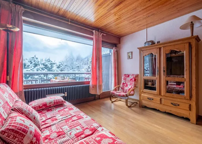 With Balcony Close To The Slopes * Chamonix